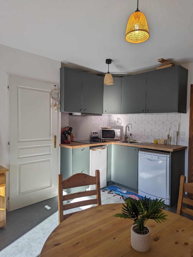 Apartment 4 Couchages ,plein Sud Calme *